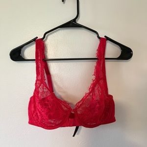 Victoria’s Secret Unlined Demi Bra : Size 34D